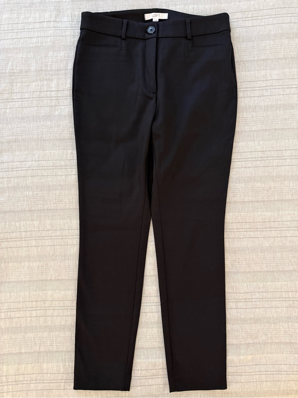LOFT Black Skinny Ankle Pants